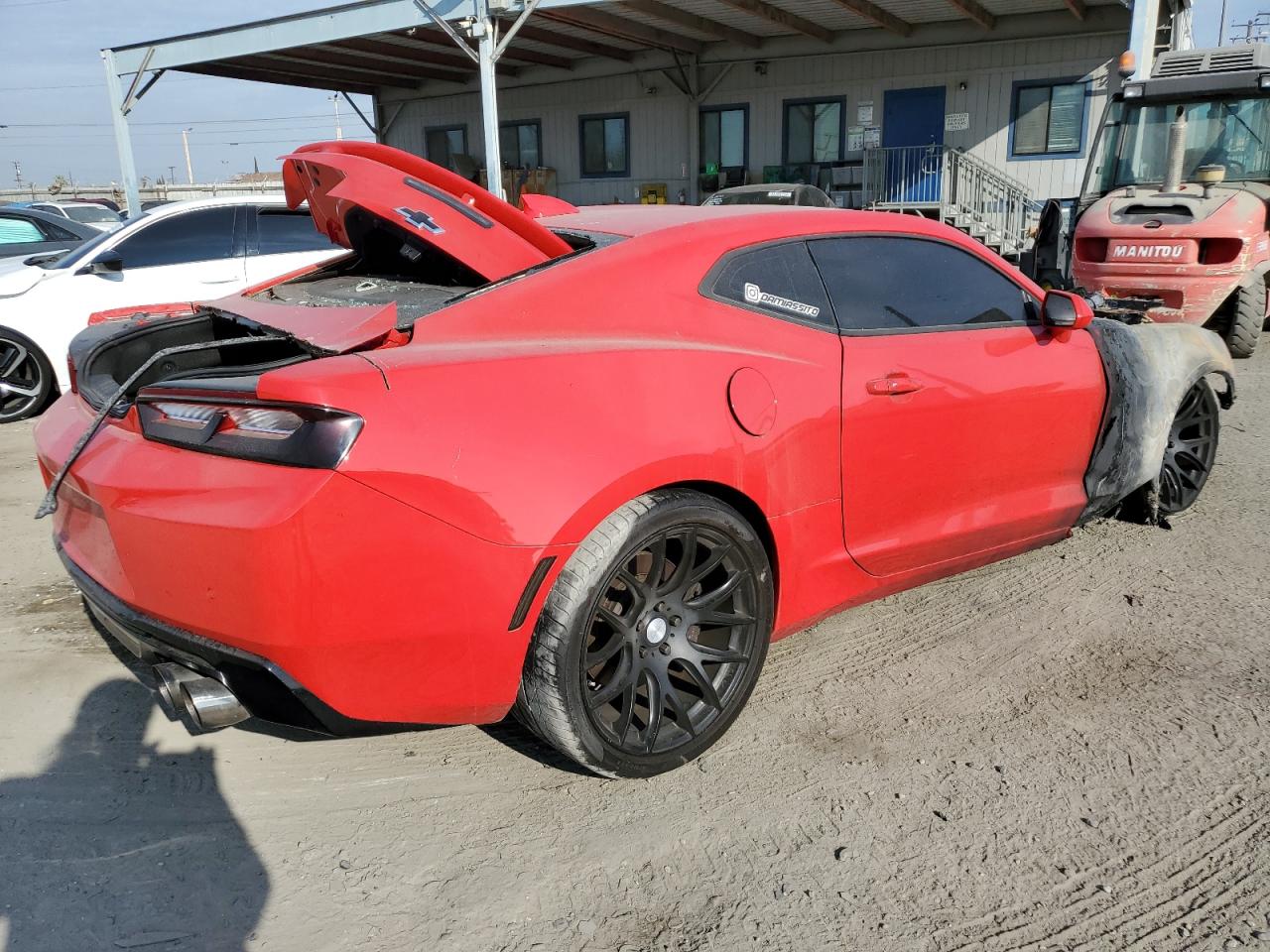 2016 Chevrolet Camaro - Image 3