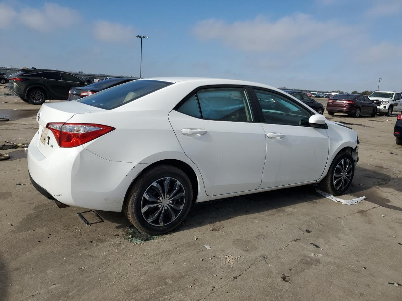 VIN 5YFBURHE5GP511558 2016 TOYOTA COROLLA no.3