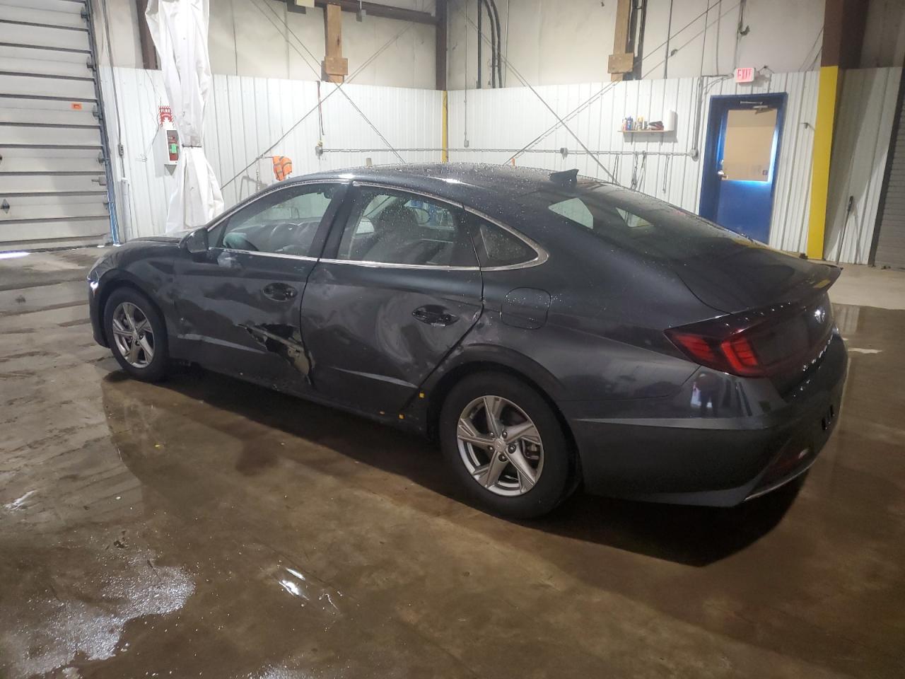 2021 Hyundai Sonata - Image 2
