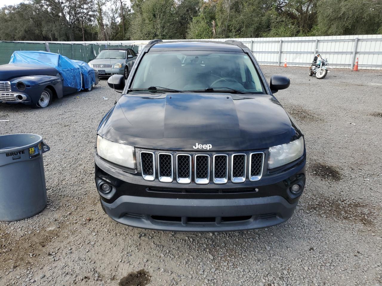 VIN 1C4NJCBA0GD524777 2016 JEEP COMPASS no.5