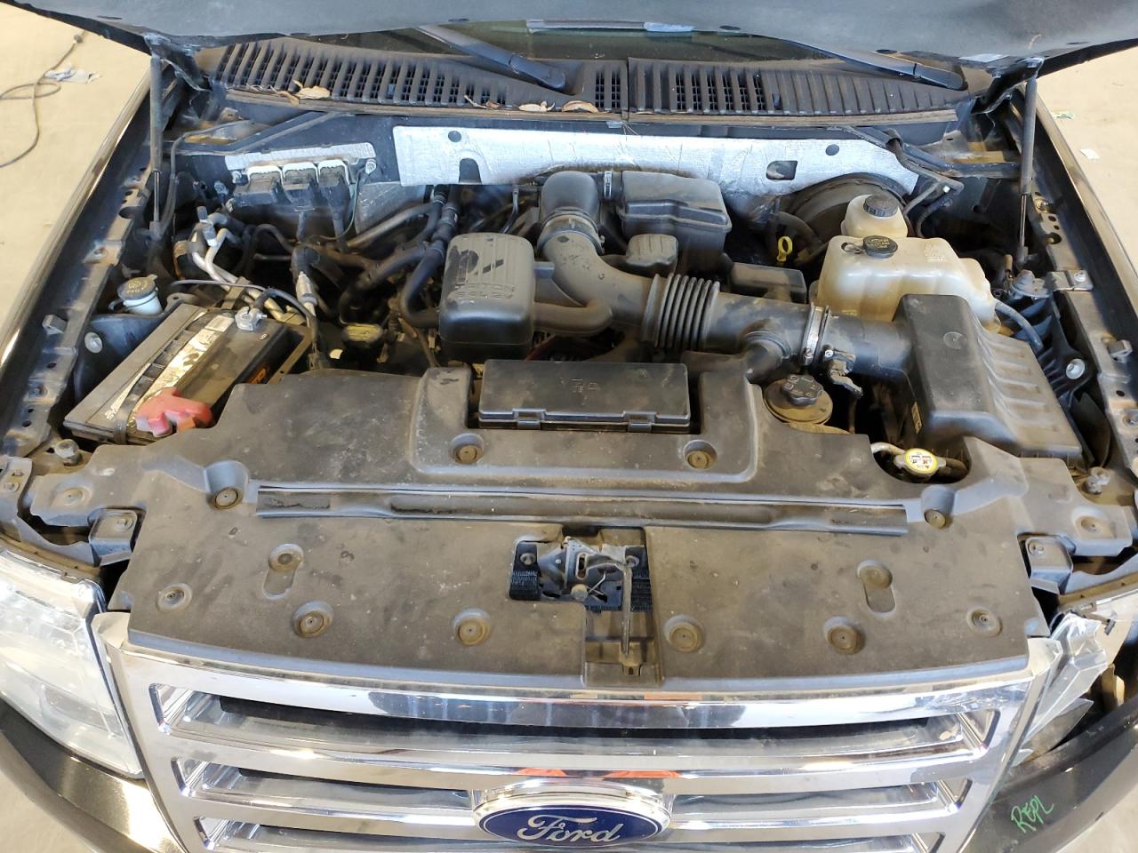 2012 Ford Expedition - Image 12