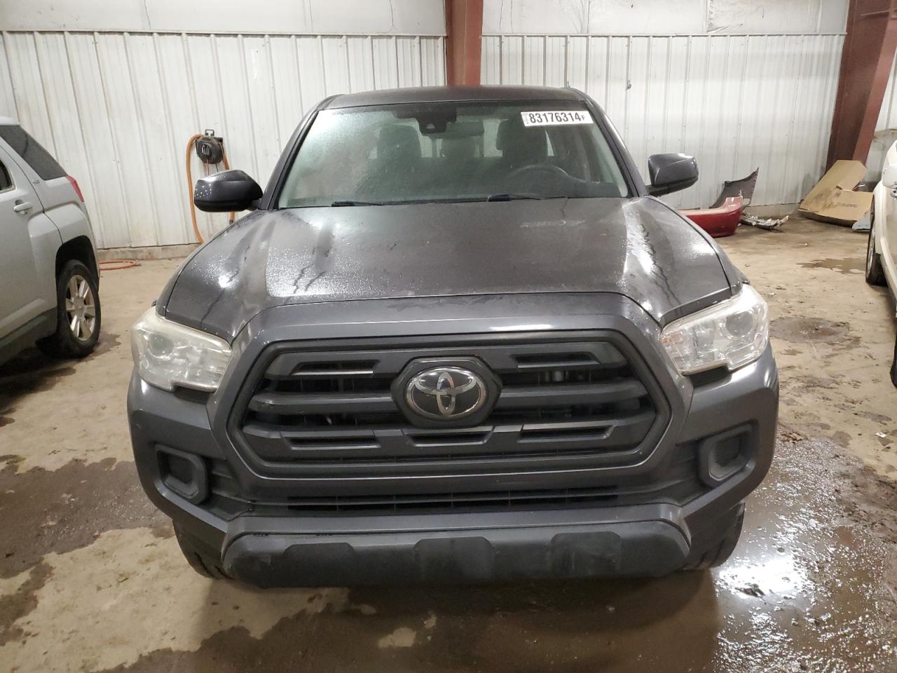 VIN 5TFCZ5AN9JX124898 2018 TOYOTA TACOMA no.5