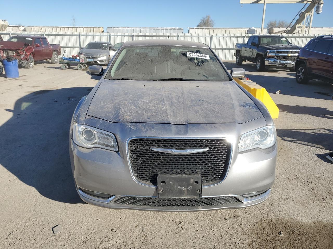 VIN 2C3CCARGXFH757233 2015 CHRYSLER 300 no.5