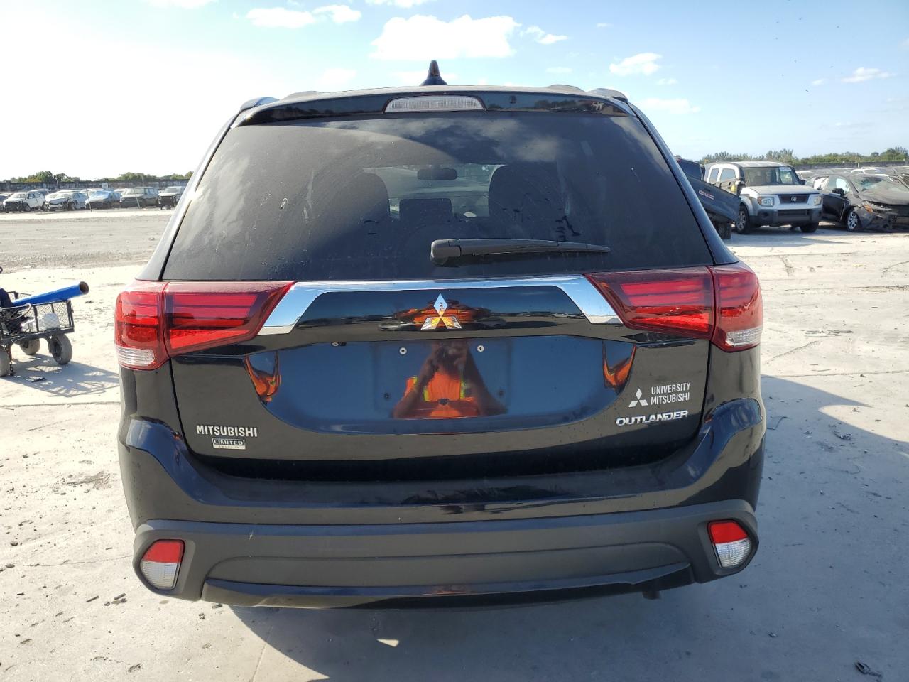 VIN JA4AD3A39JZ019494 2018 MITSUBISHI OUTLANDER no.6