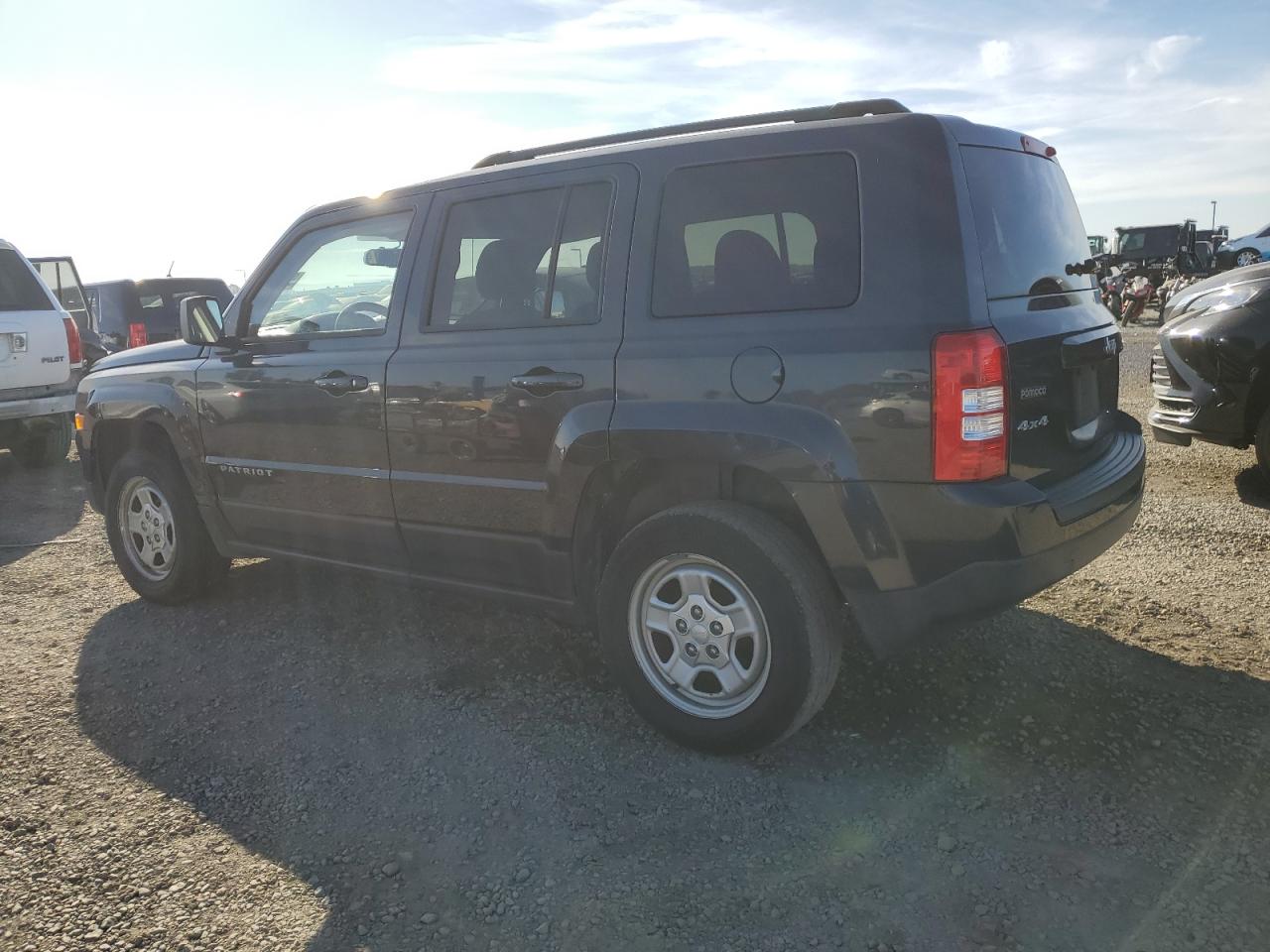 VIN 1C4NJRBB1GD556553 2016 JEEP PATRIOT no.2