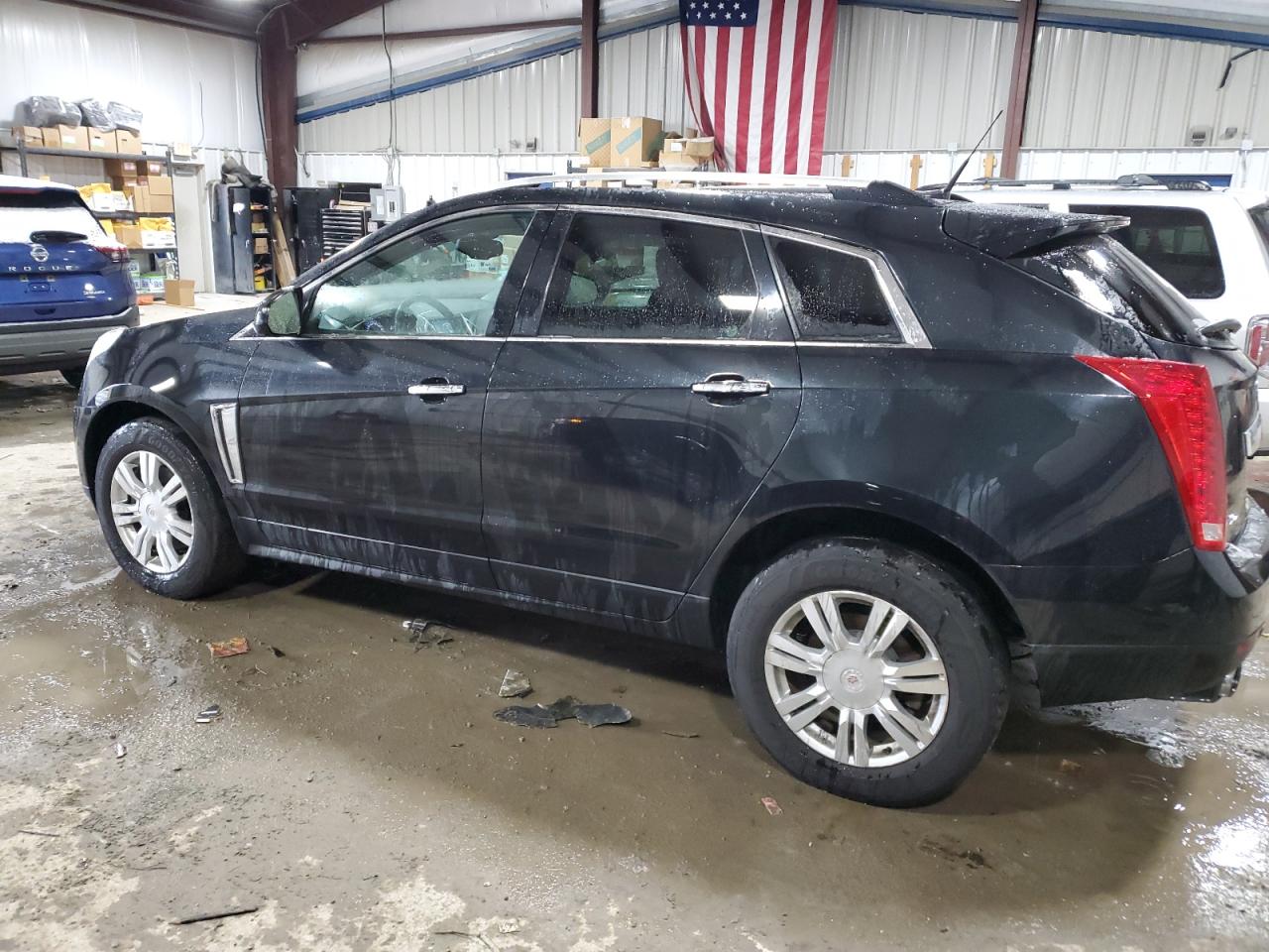 VIN 3GYFNGE32DS650769 2013 CADILLAC SRX no.2