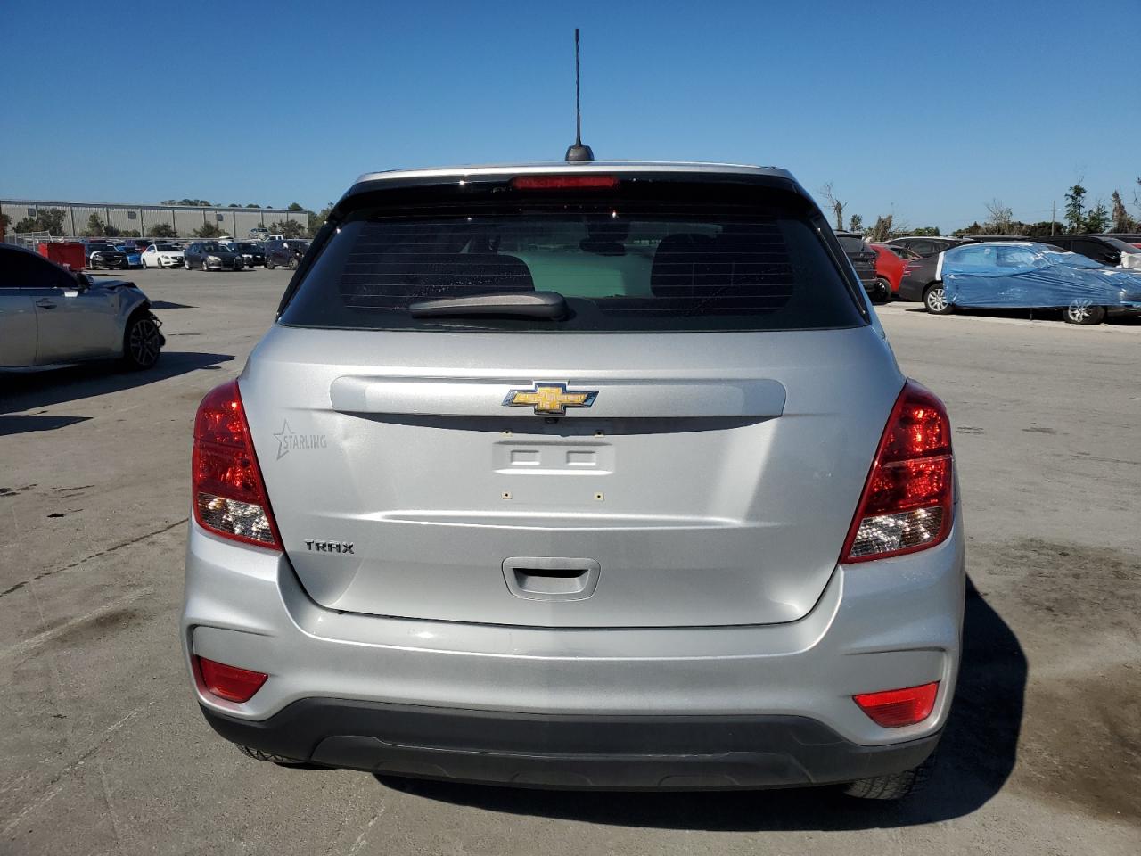 2020 Chevrolet Trax Ls VIN: KL7CJKSB7LB337632 Lot: 83402664