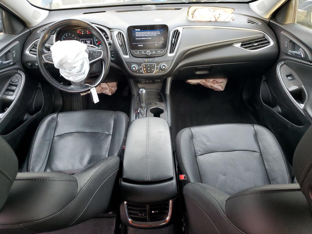 2020 Chevrolet Malibu - Image 8