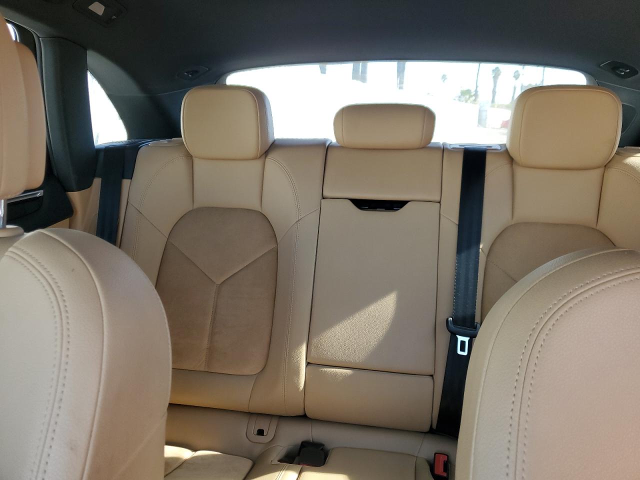 2017 Porsche Macan VIN: WP1AA2A5XHLB00042 Lot: 84766374