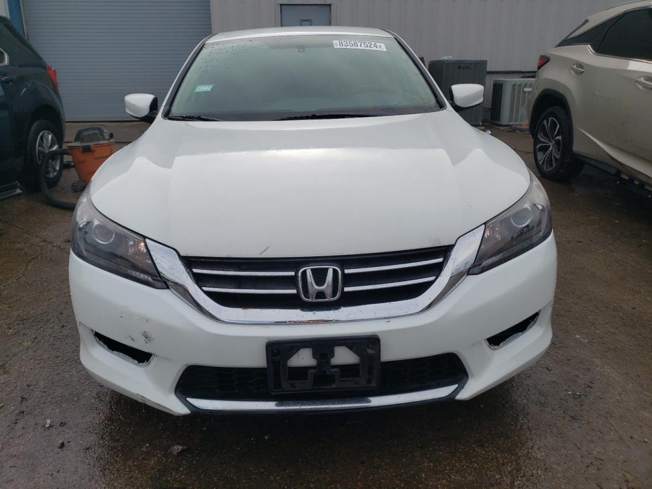 VIN 1HGCR2F35FA261323 2015 HONDA ACCORD no.5