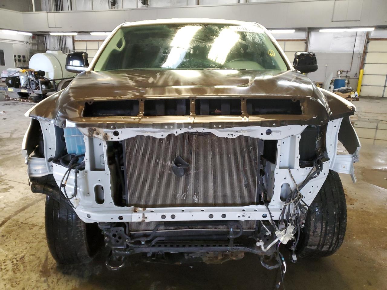 2021 Toyota Tundra - Image 5