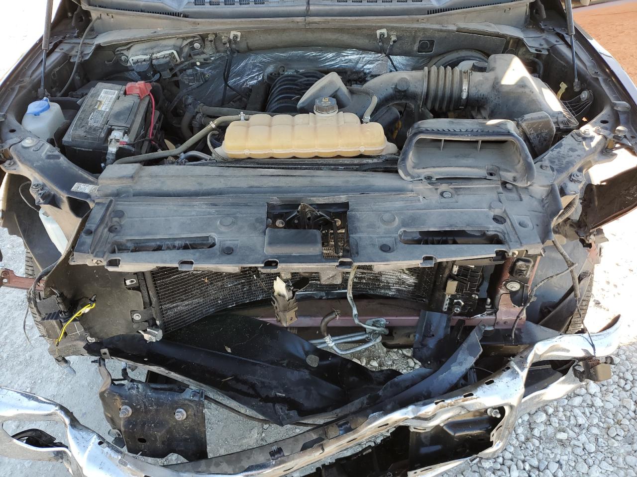 2015 Ford F-150 - Image 13