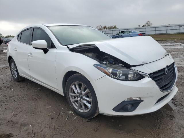  MAZDA 3 2015 Белы