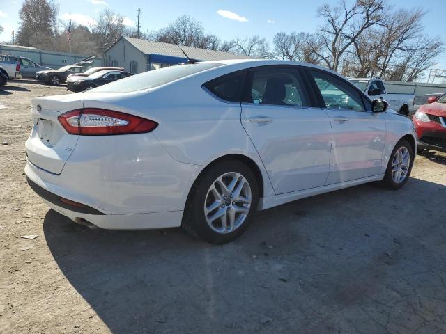 Sedans FORD FUSION 2016 Biały