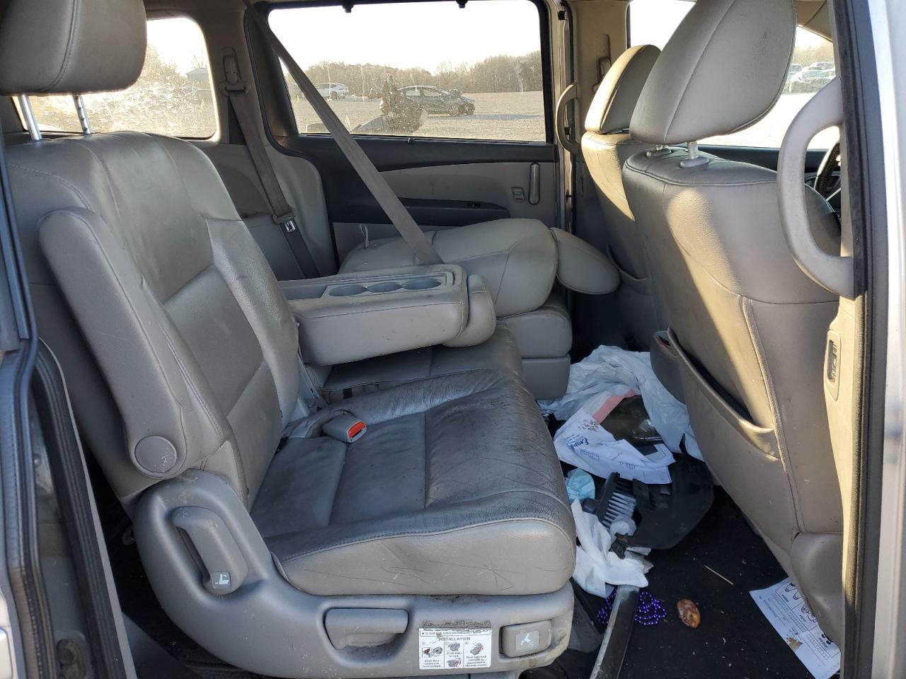 2012 Honda Odyssey - Image 12