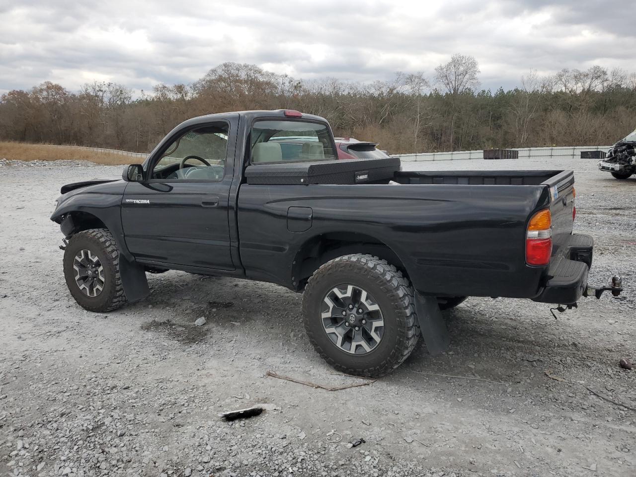 2003 Toyota Tacoma - Image 2