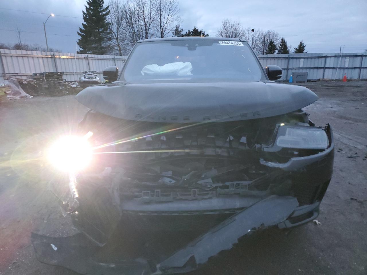 2018 Land Rover Range Rover - Image 5