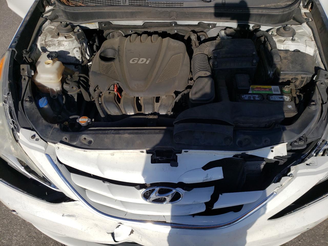2012 Hyundai Sonata - Image 13