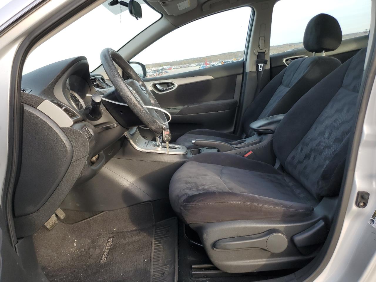 2013 Nissan Sentra - Image 7