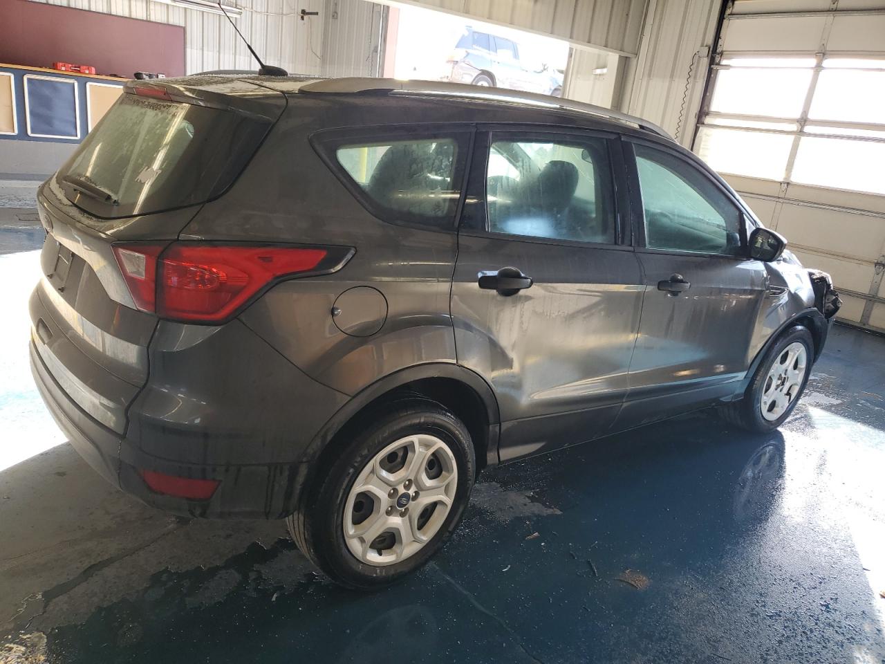 2019 Ford Escape S VIN: 1FMCU0F7XKUB55667 Lot: 84249624