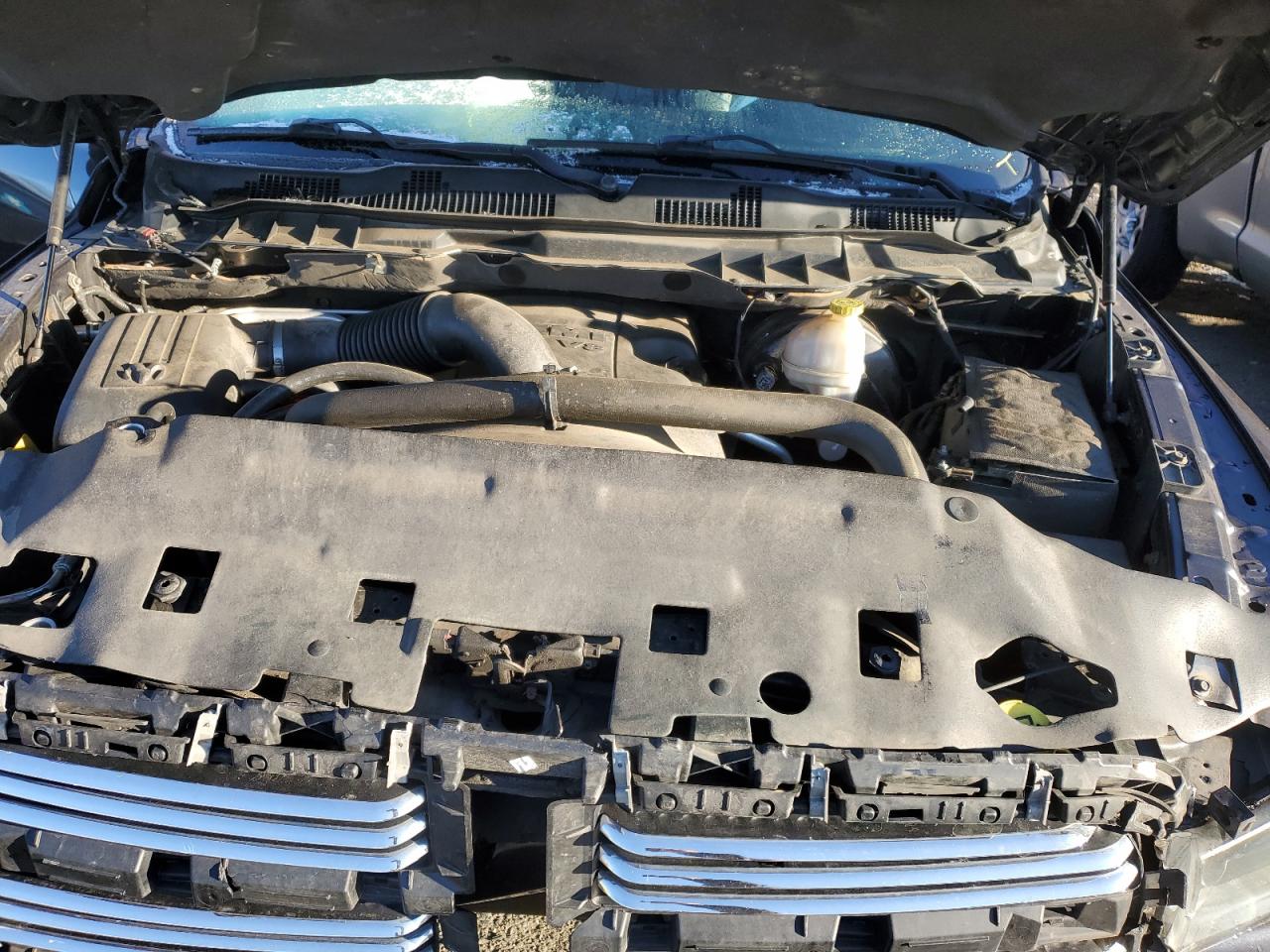 2014 RAM 1500 - Image 13