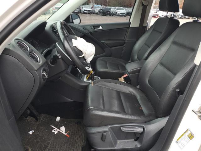 Паркетники VOLKSWAGEN TIGUAN 2014 Белы