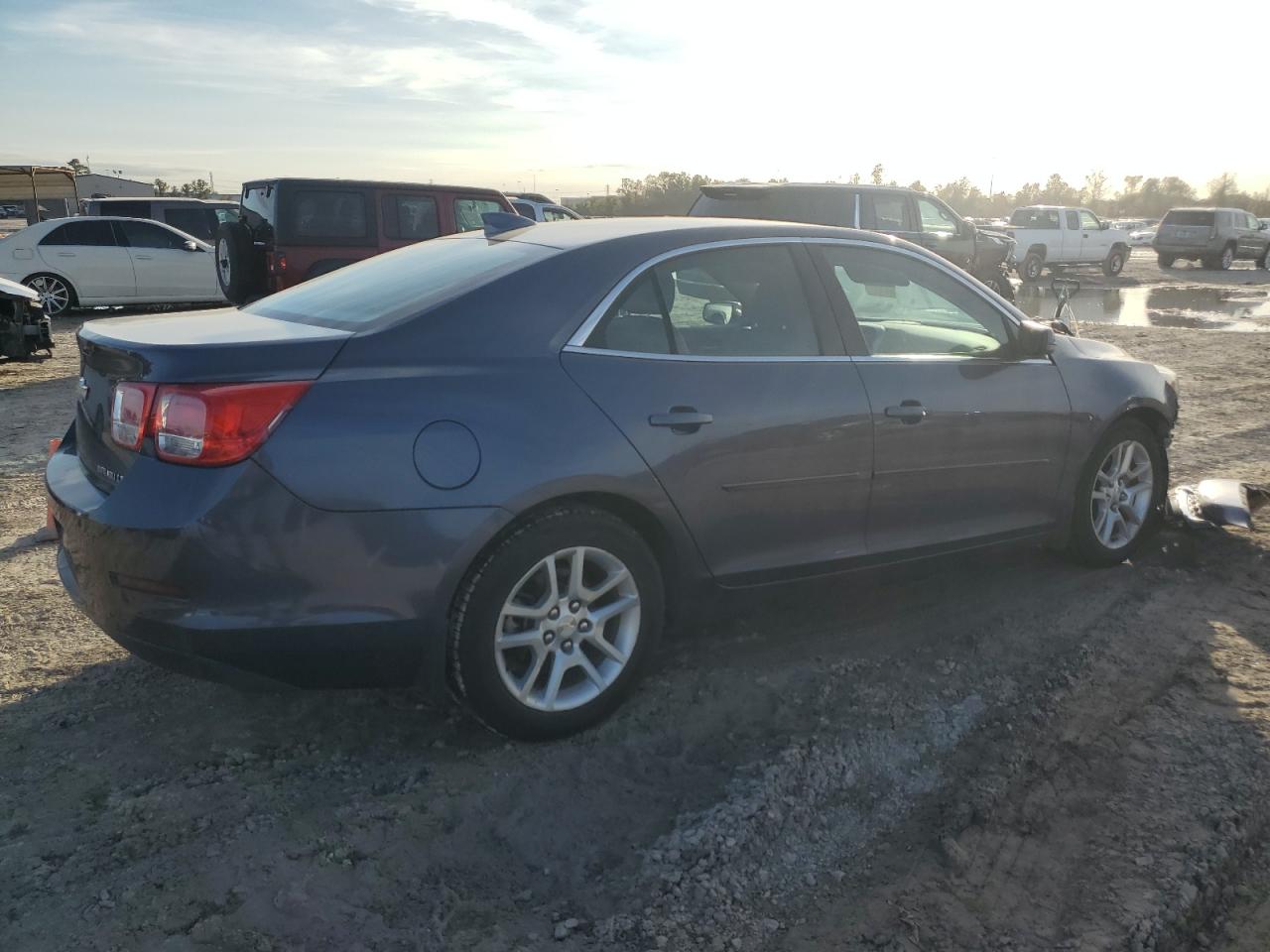 2015 Chevrolet Malibu - Image 3