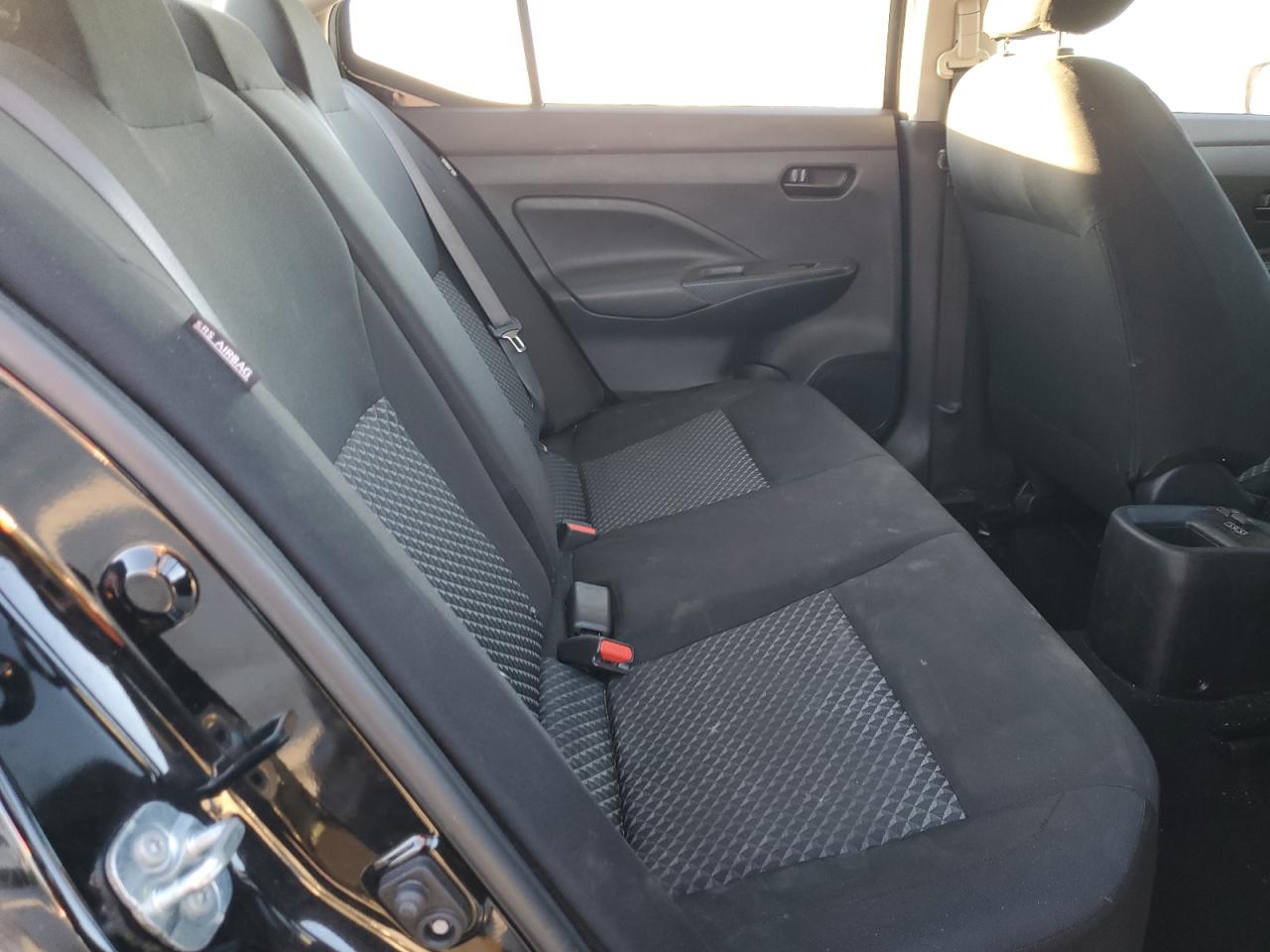 2020 Nissan Versa - Image 11