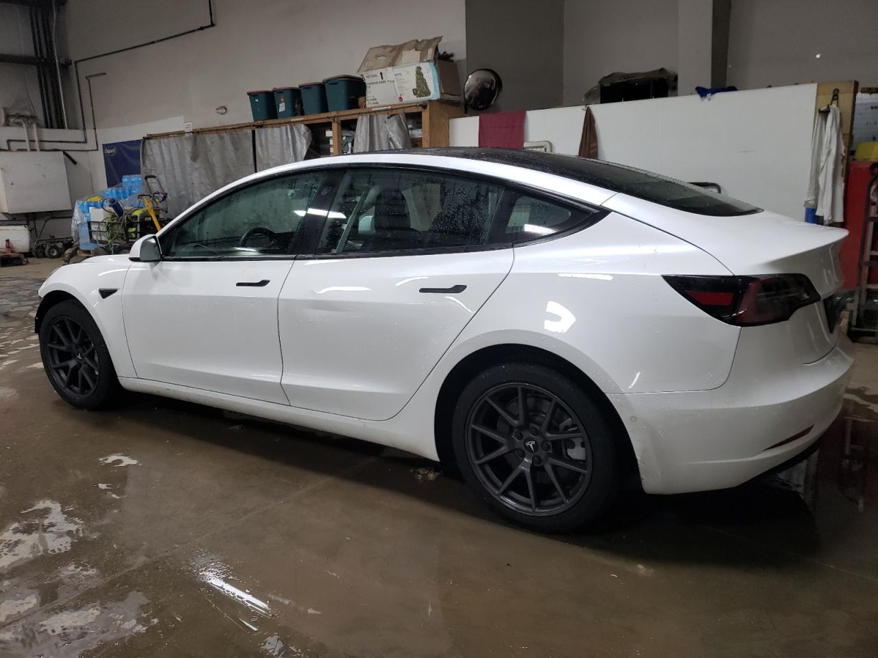 VIN 5YJ3E1EA8NF370398 2022 TESLA MODEL 3 no.2