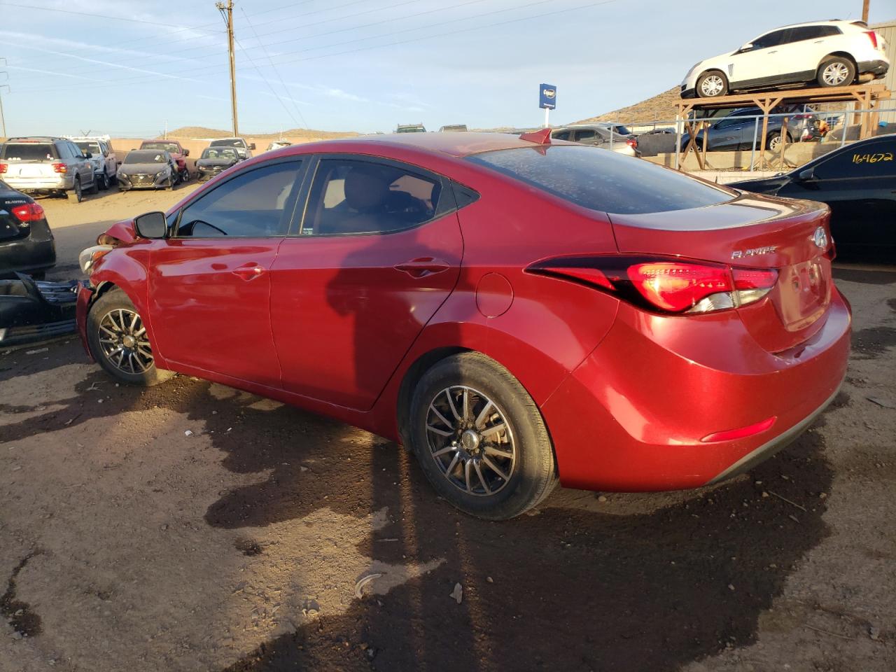 VIN 5NPDH4AE9GH762929 2016 HYUNDAI ELANTRA no.2