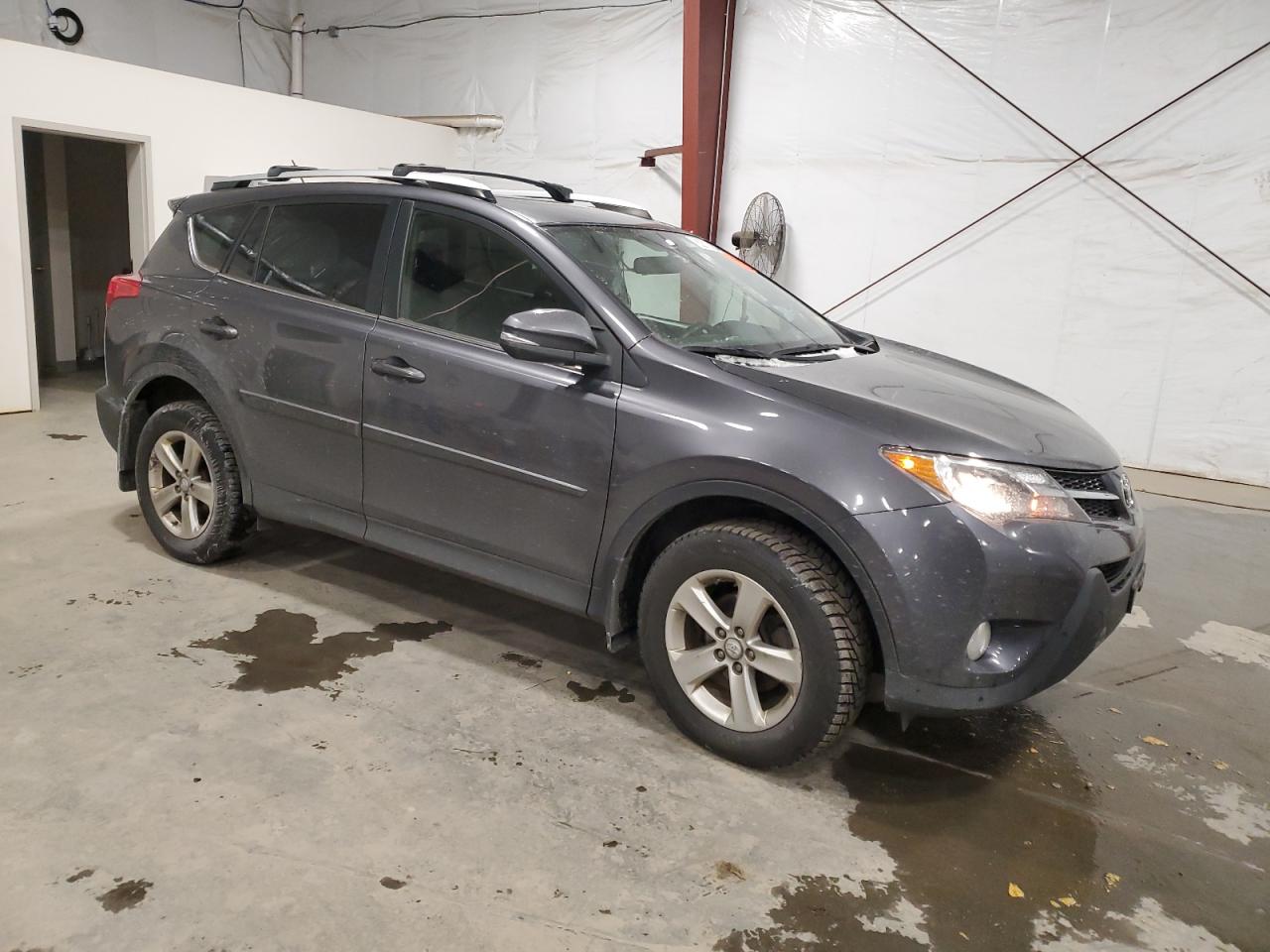 2014 Toyota RAV 4 - Image 4