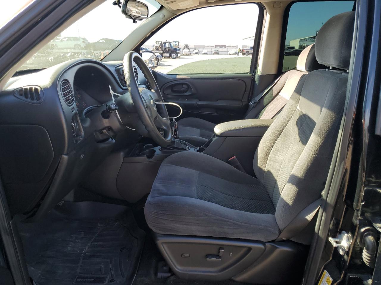 2009 Chevrolet TrailBlazer - Image 7