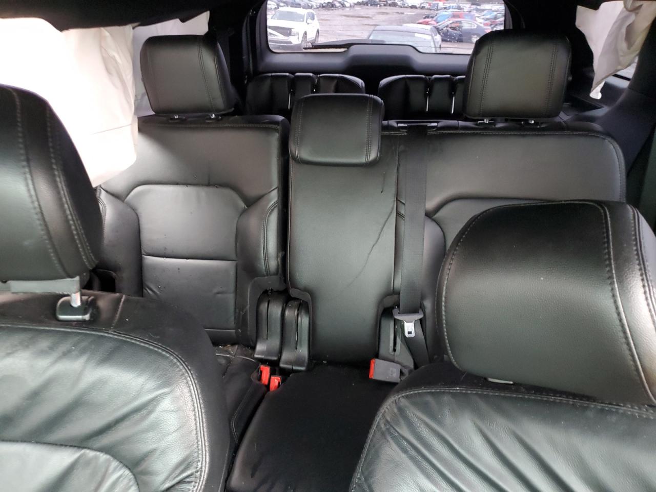 2017 Ford Explorer - Image 10