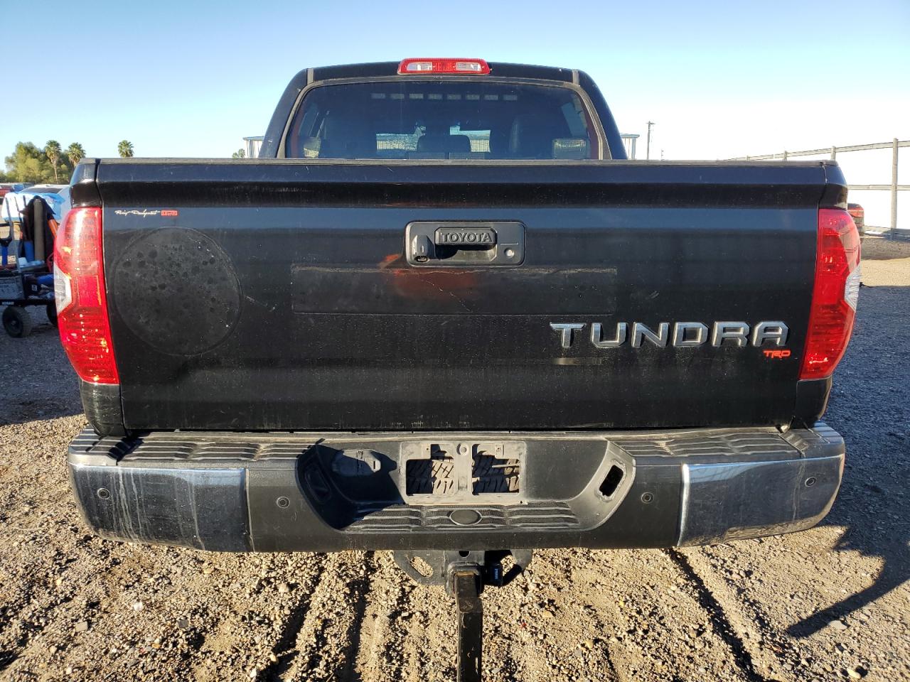 2015 Toyota Tundra - Image 6