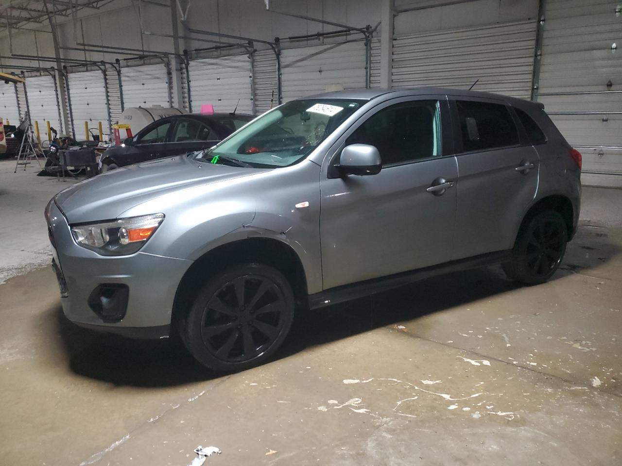 2015 Mitsubishi Outlander - Image 1