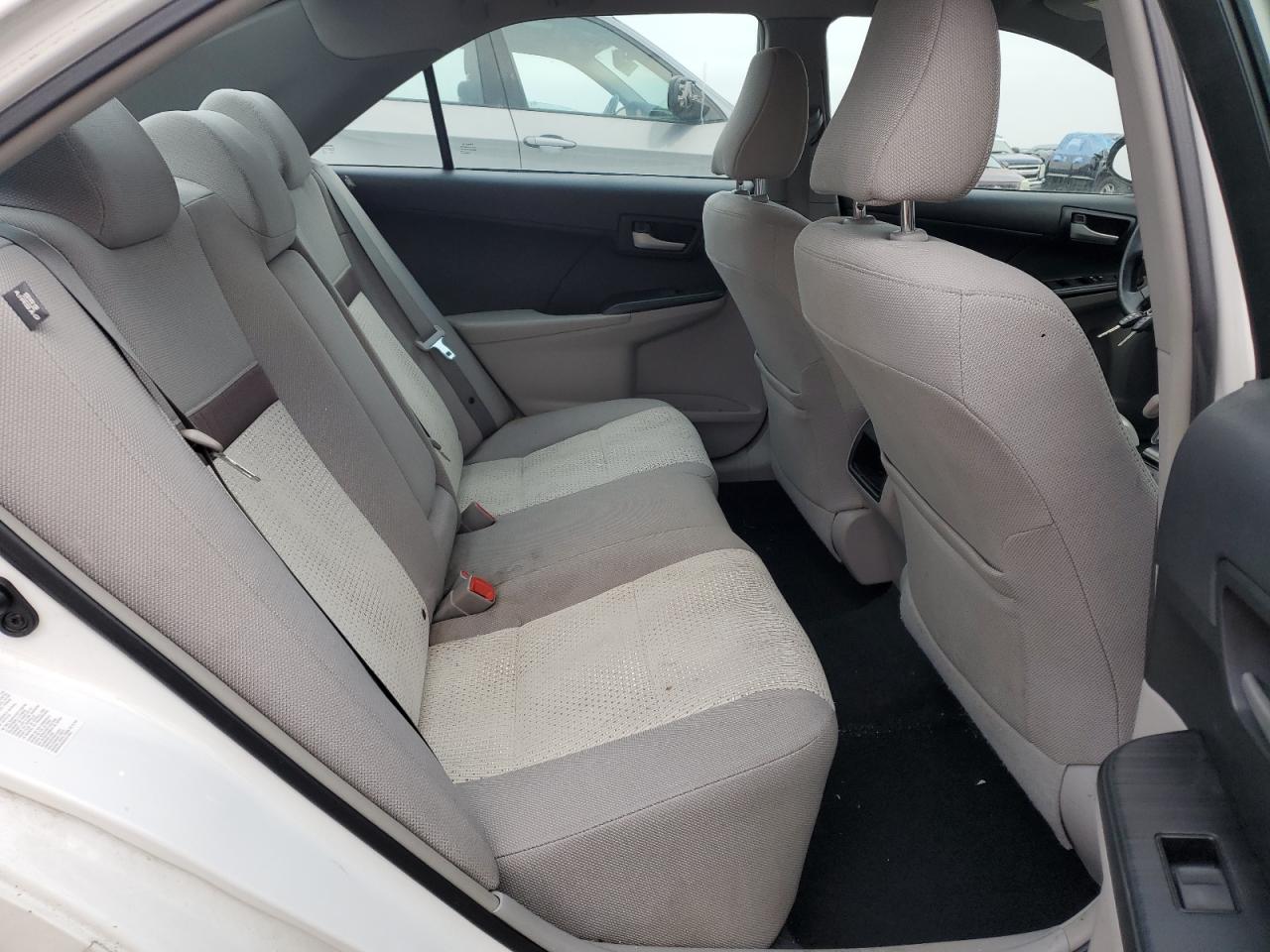 2014 Toyota Camry - Image 10