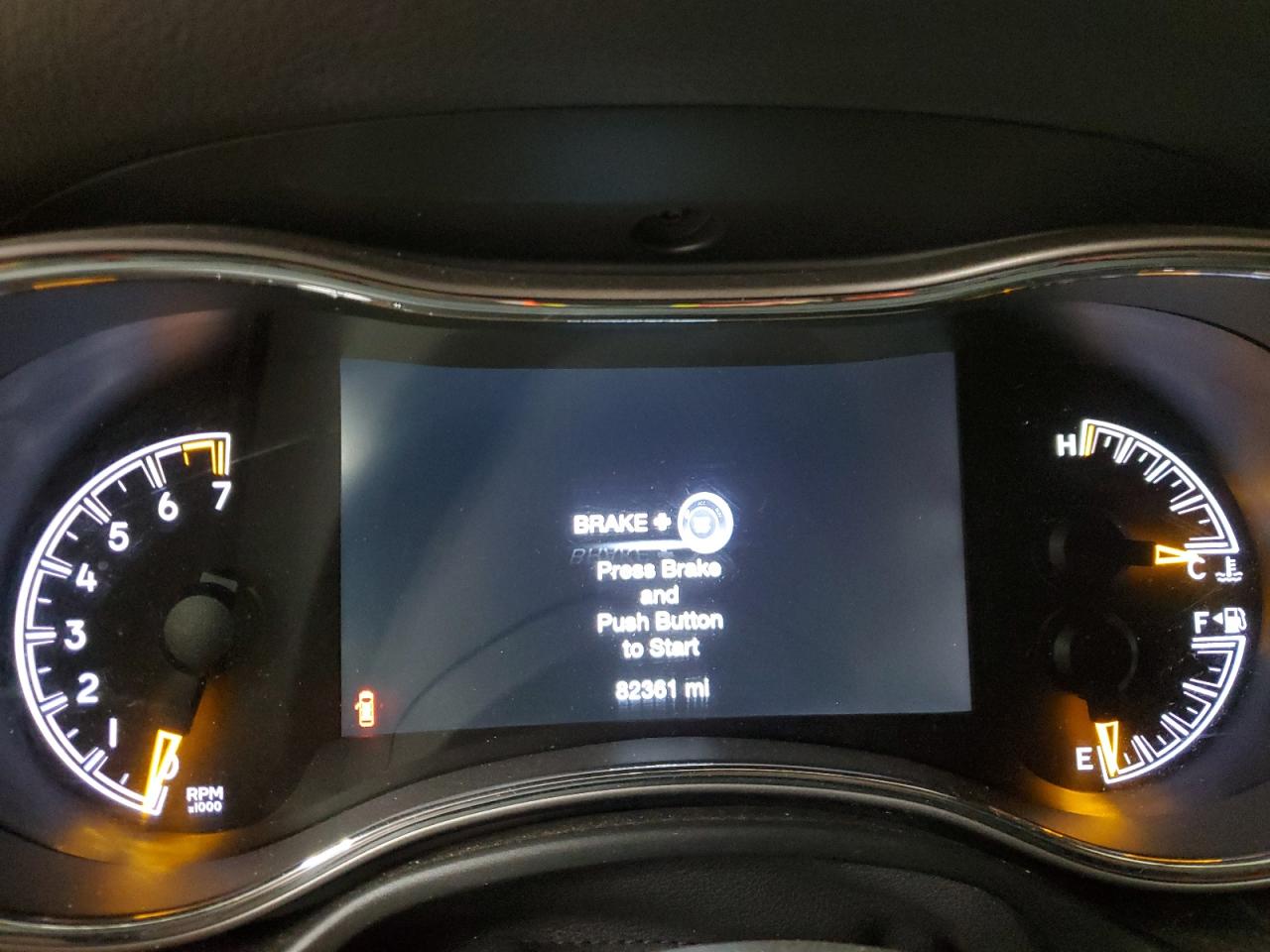 2020 Jeep Grand Cherokee - Image 9
