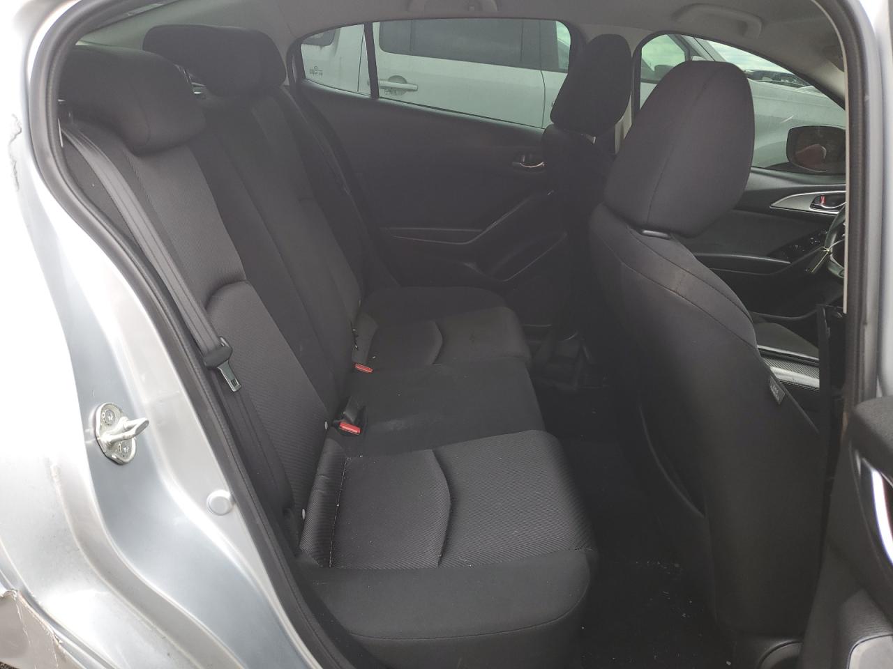 2018 Mazda 3 Sport VIN: 3MZBN1U72JM242100 Lot: 84520644