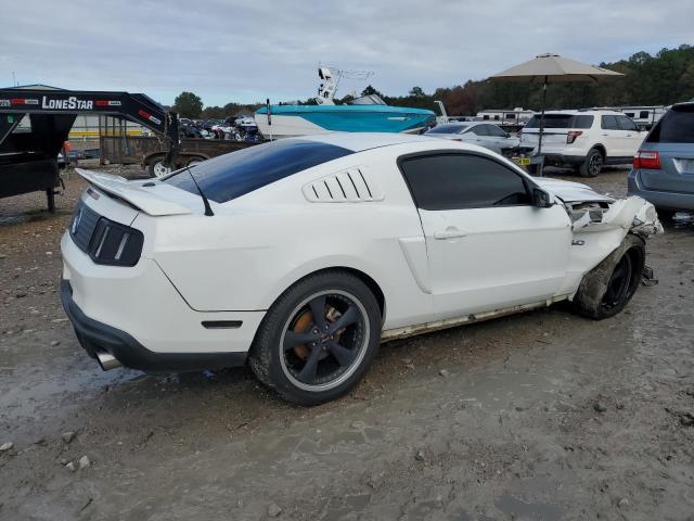 Coupet FORD MUSTANG 2012 Biały