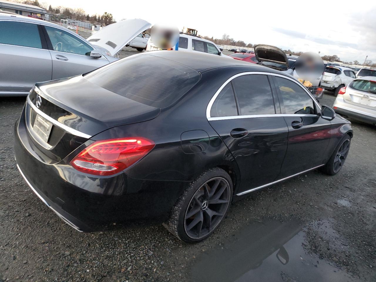 VIN 55SWF4JB9GU116694 2016 MERCEDES-BENZ C-CLASS no.3