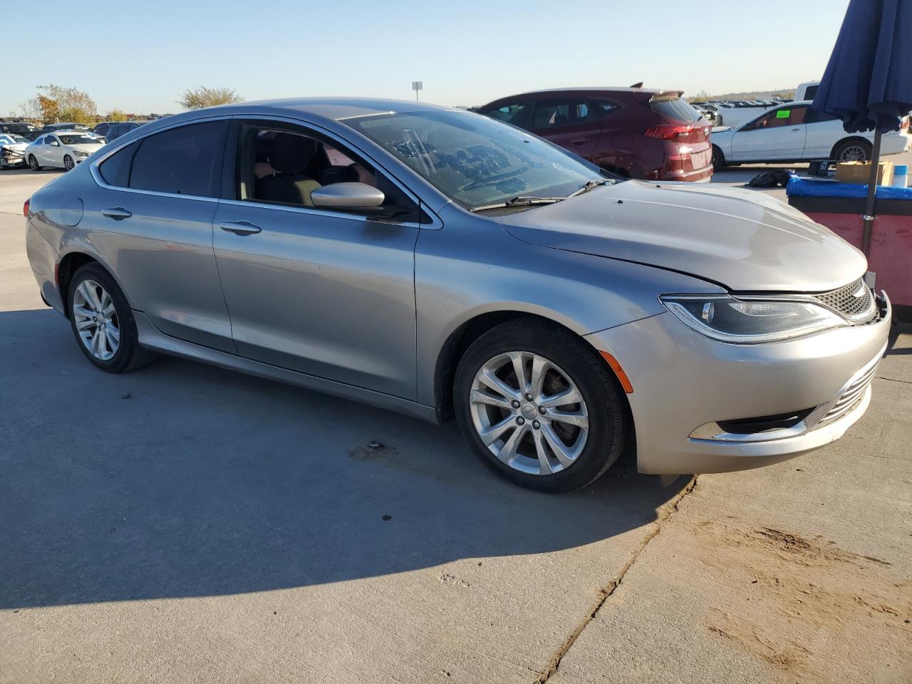 VIN 1C3CCCAB2FN713925 2015 CHRYSLER 200 no.4