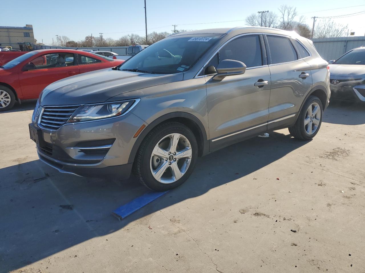 VIN 5LMCJ1C9XHUL56463 2017 LINCOLN MKC no.1