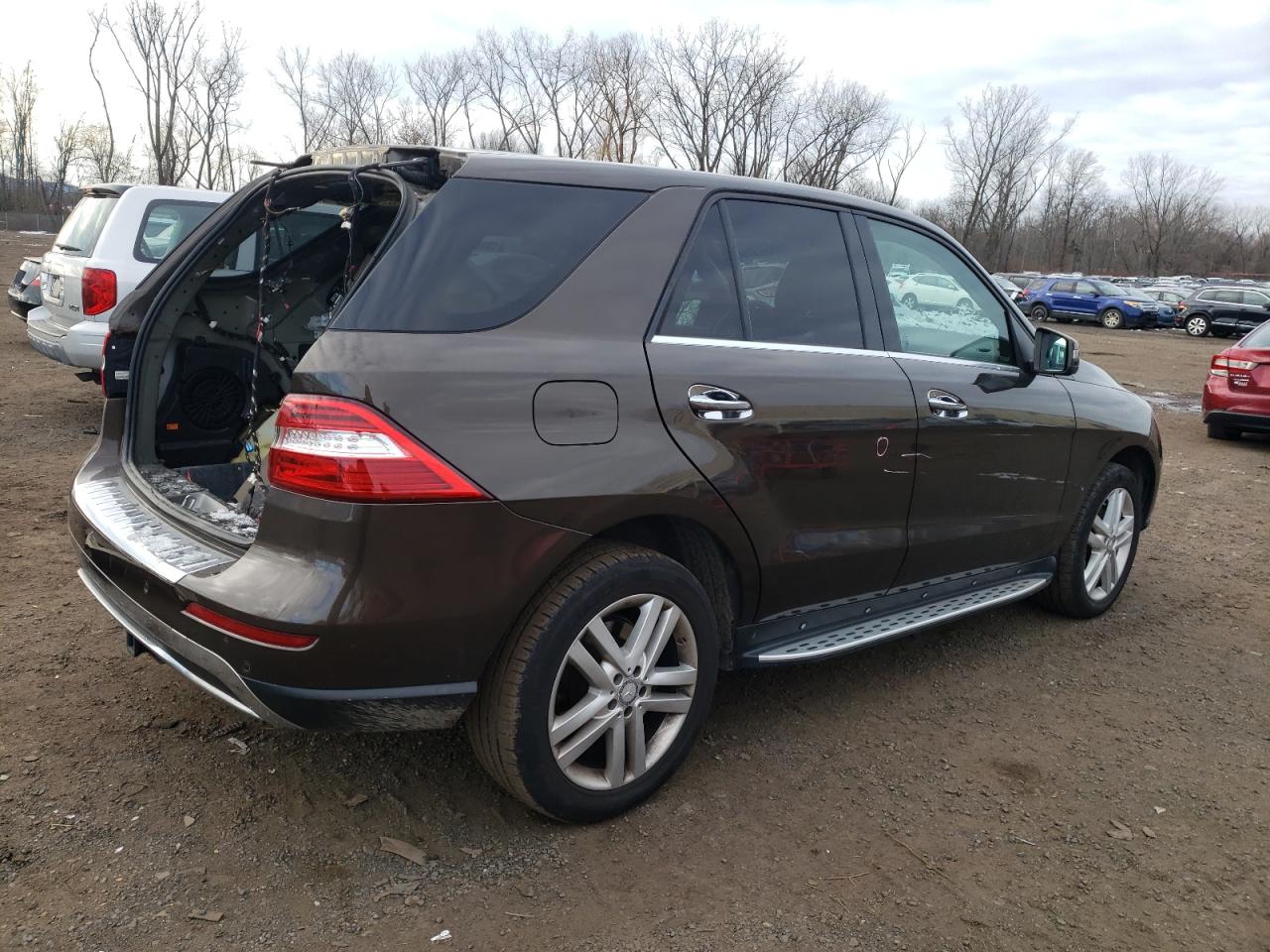 VIN 4JGDA5HBXEA311238 2014 MERCEDES-BENZ M-CLASS no.3