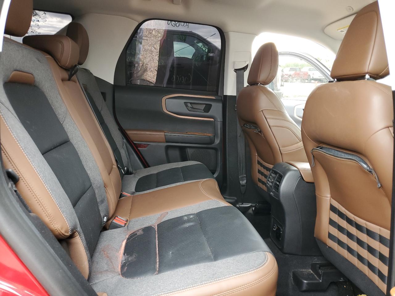 2021 Ford Bronco - Image 11