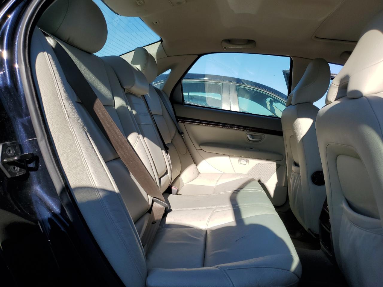 2006 Volvo S80 - Image 10