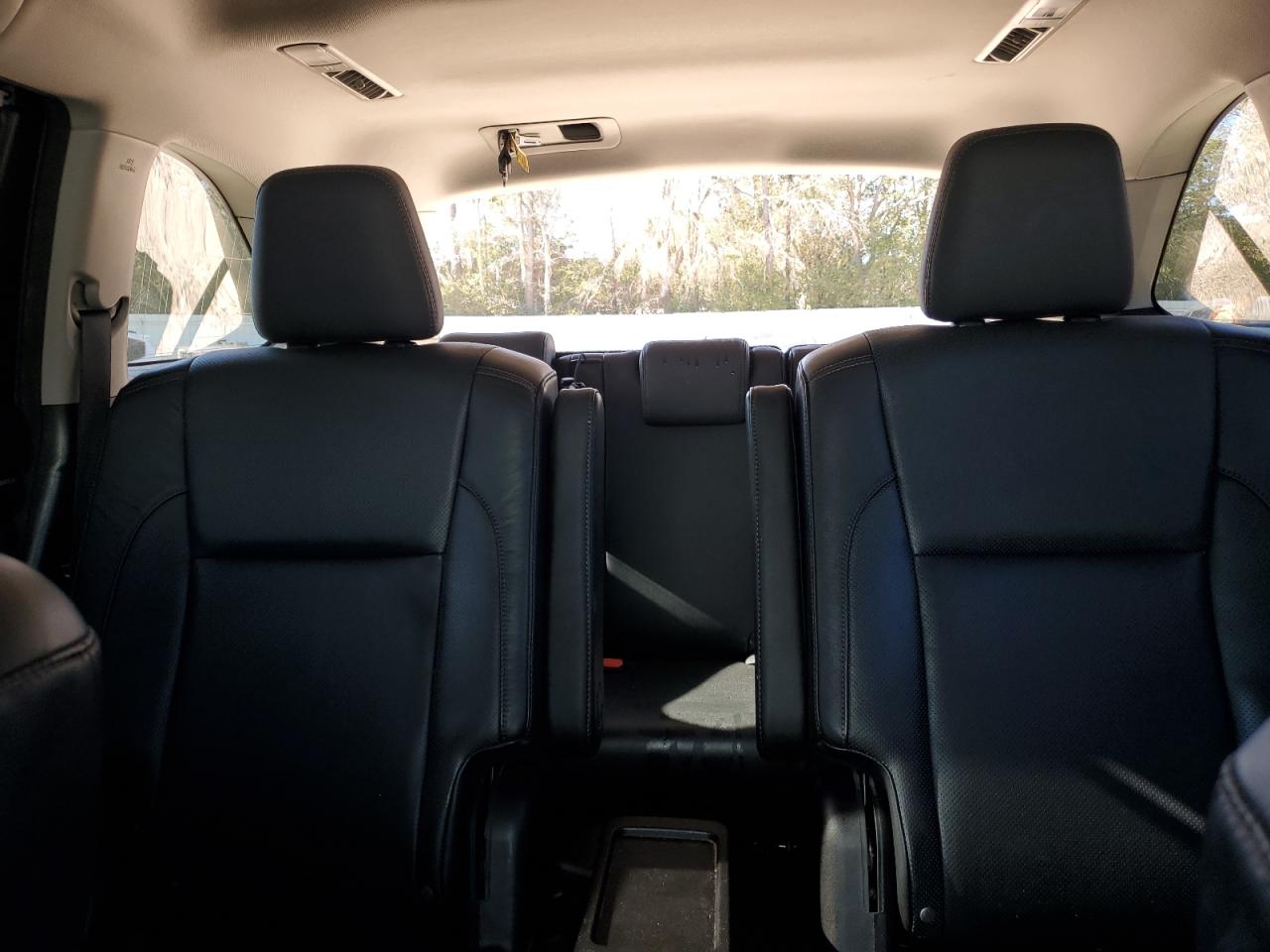 2014 Toyota Highlander - Image 10