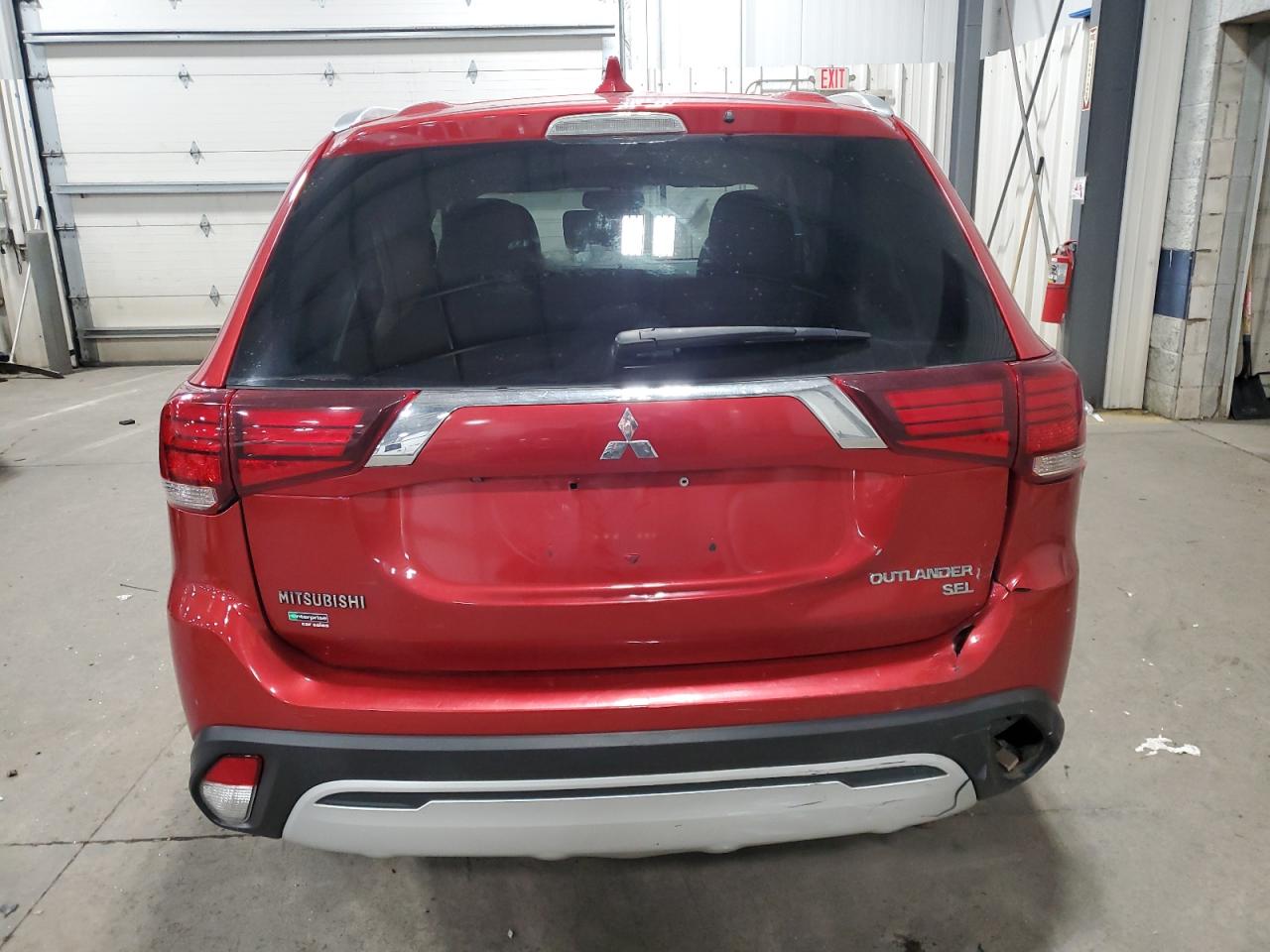 2019 Mitsubishi Outlander - Image 6