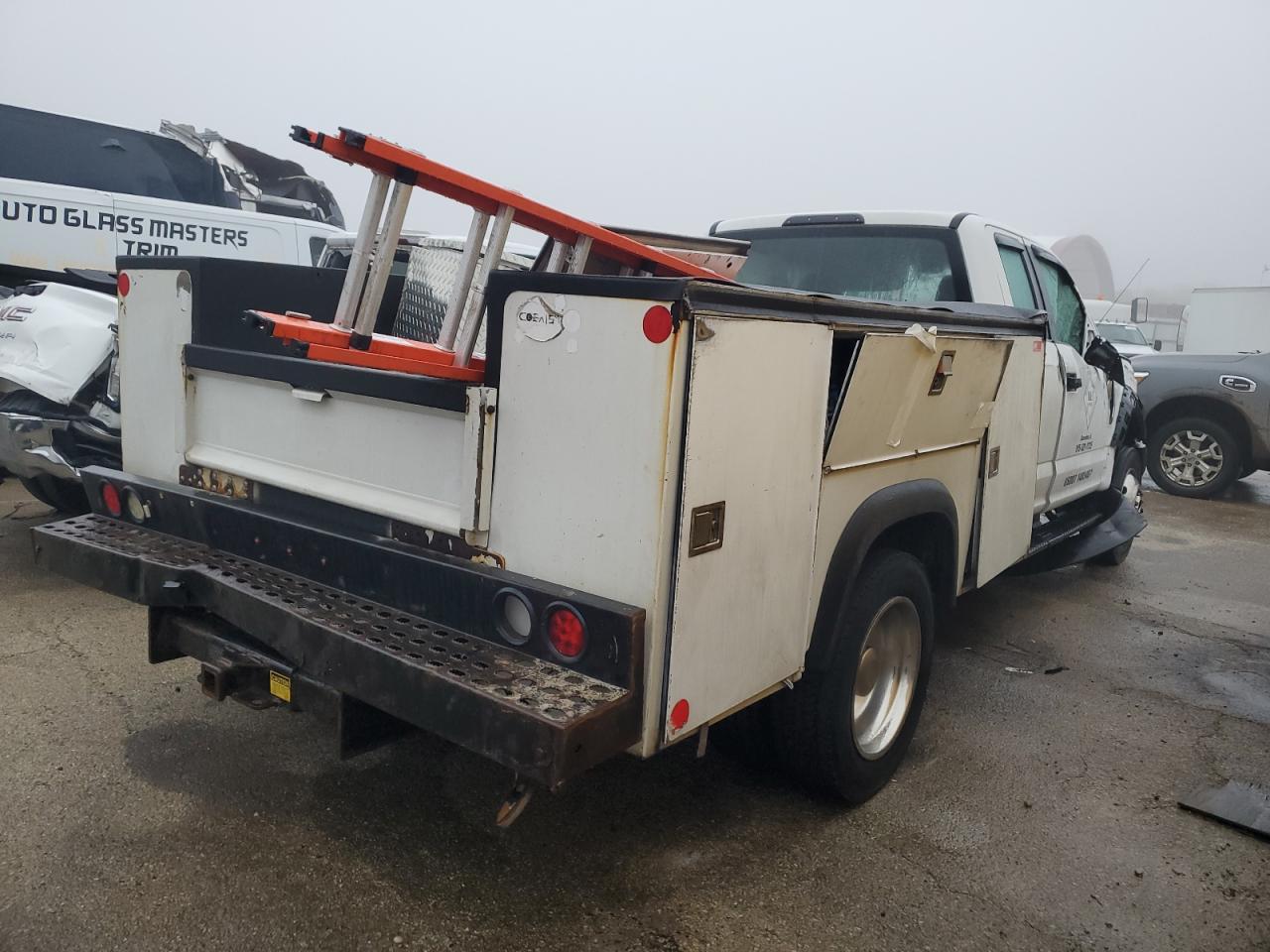 2017 Ford F450 - Image 3