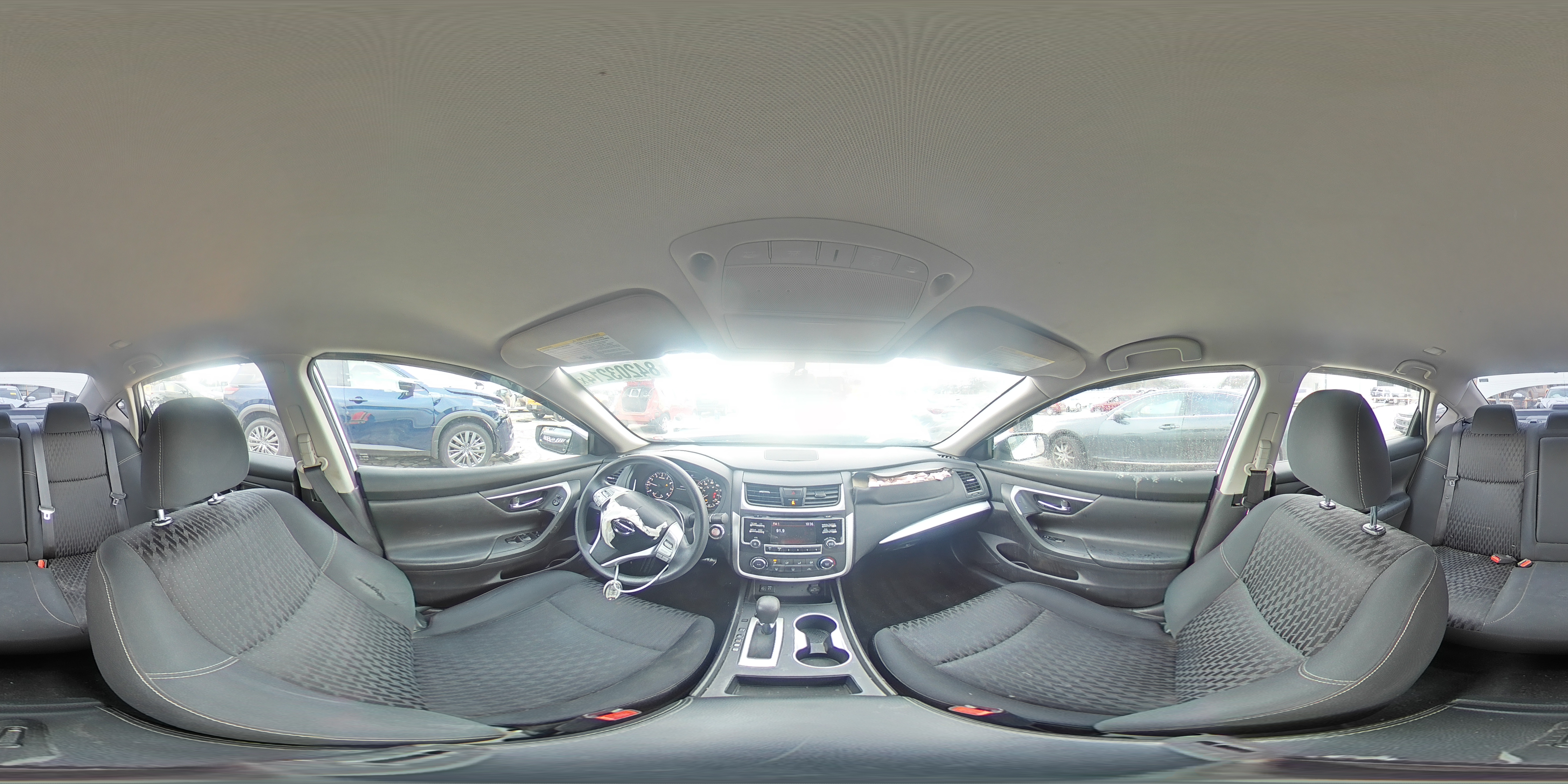 2018 Nissan Altima - Image 12