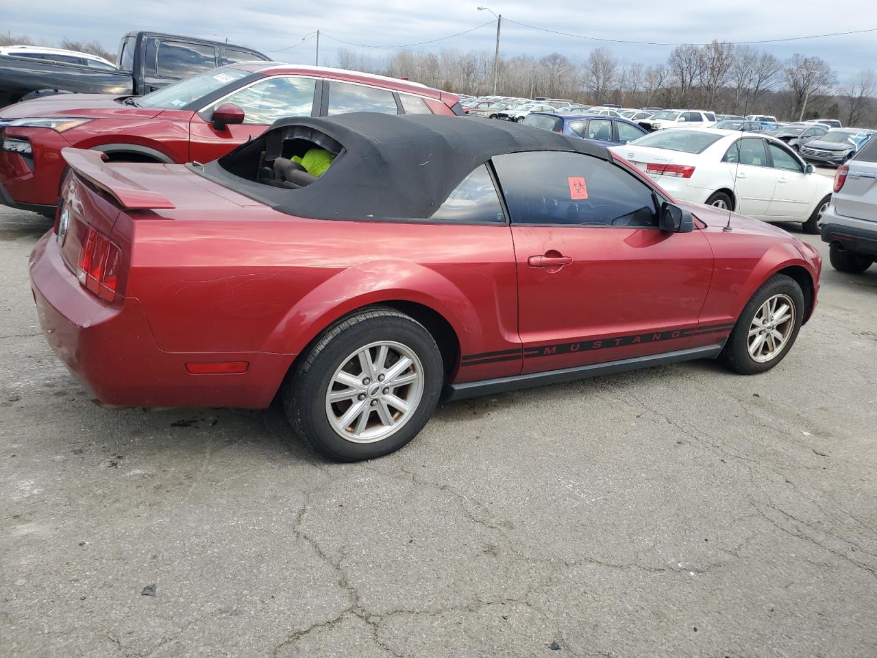 2005 Ford Mustang - Image 3